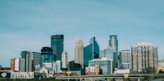 GIFT City in India: Unlocking Investment Opportunities for Global Investors Futuristic imagination of Gift City.